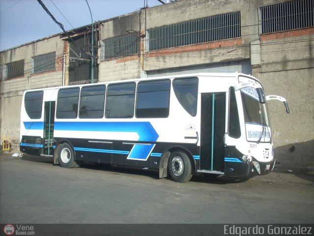 Línea Unión San Diego 011 por Edgardo González