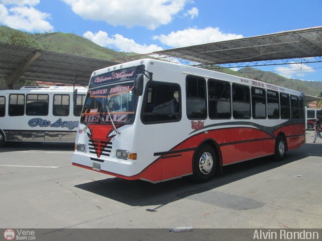 Unin MarVal 013 por Alvin Rondn