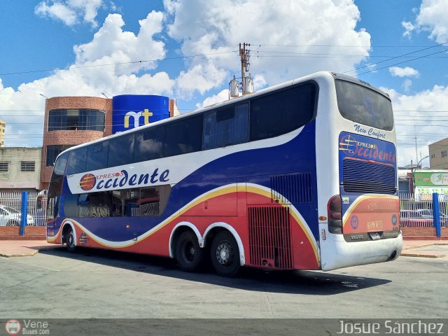 Expresos Occidente 169 por Josue S�nchez