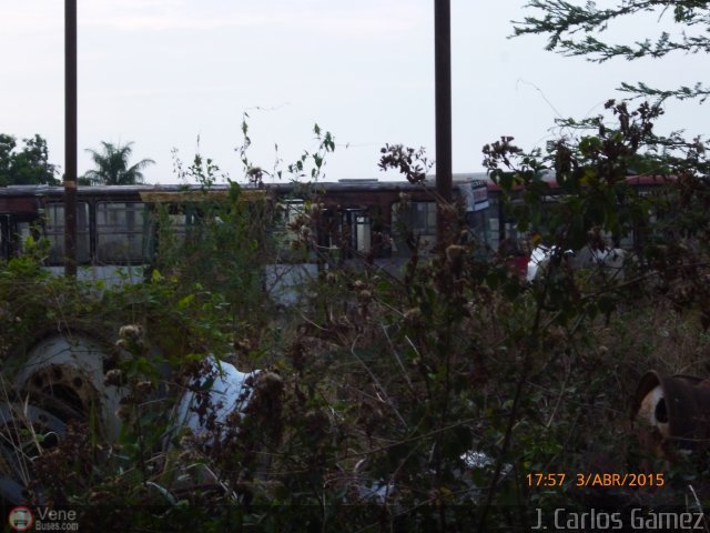 En Chiveras Abandonados Recuperaci�n PM por J. Carlos G�mez