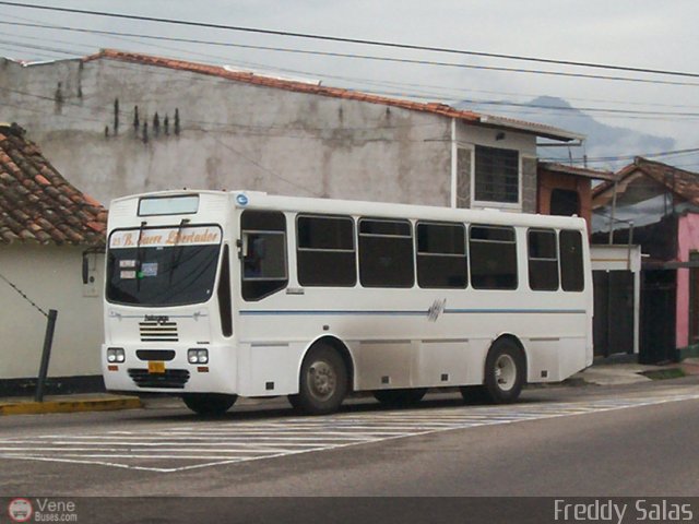 TA - Barrio Sucre Libertador 25 por Freddy Salas
