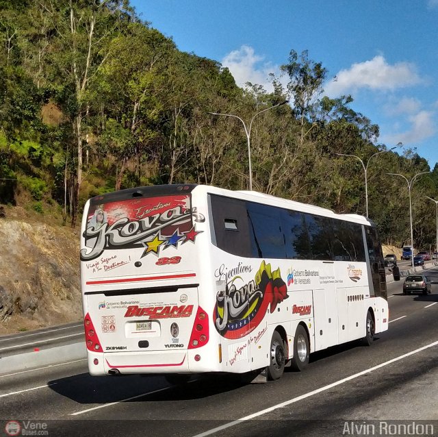 Ejecutivos Kova 032 por Alvin Rond�n