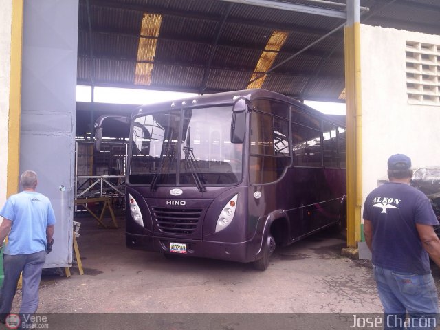 Particular o Desconocido 946 por José Chacón