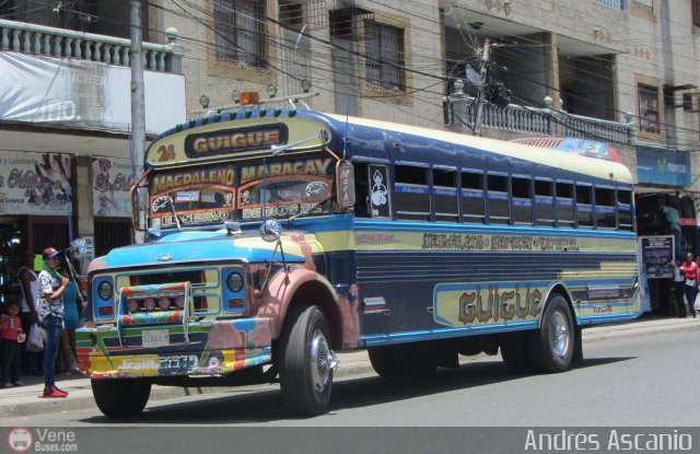 Transporte Arvelo 24 por Andr�s Ascanio