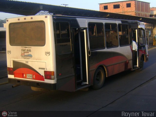 Uni�n de Conductores Unidos S.C. 102-A por Royner Tovar