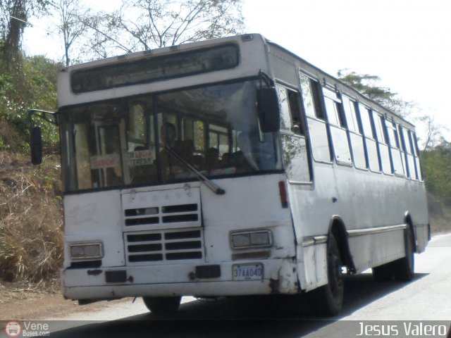 Coop. Independencia Petare Sta. Luc�a 96 por Jes�s Valero