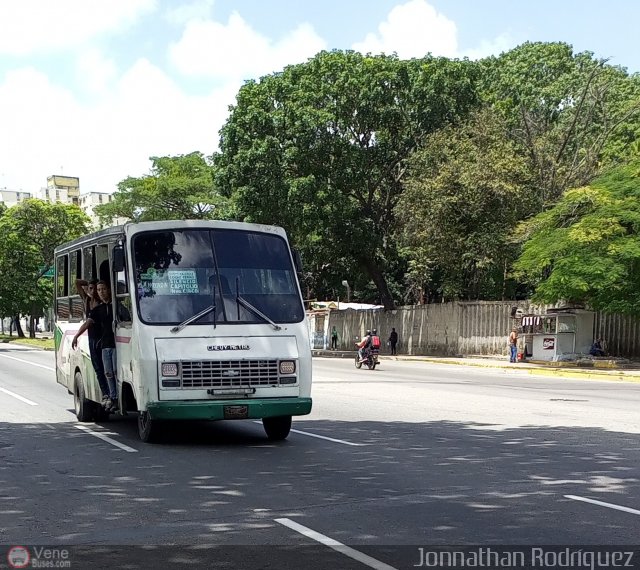 DC - Cooperativa de Transporte Pasajeros del Sur 215 por Jonnathan Rodr�guez