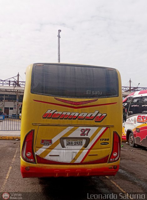 Particular o Desconocido 27 por Leonardo Saturno