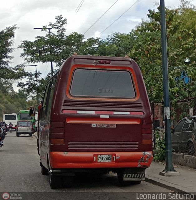 Particular o Desconocido 25 por Leonardo Saturno