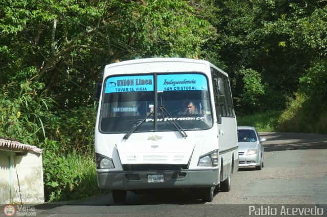 Uni�n L�nea Independencia 008 por Pablo Acevedo