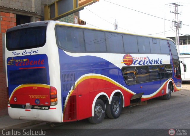 Expresos Occidente 230 por Carlos Salcedo