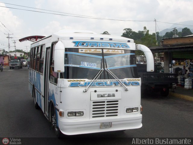 L�nea Los Andes S.C. 017 por Alberto Bustamante