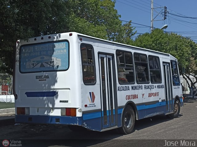 Particular o Desconocido Michelena  por Jos� Mora