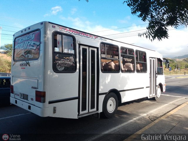 Particular o Desconocido 34 por Gabriel Vergara