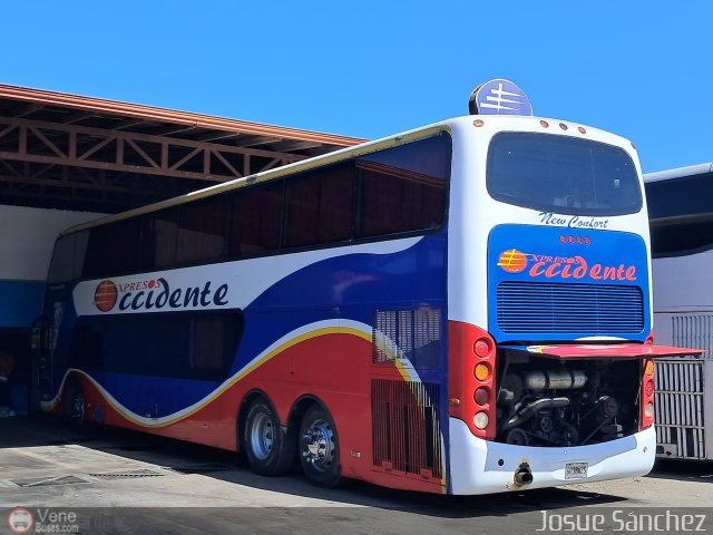 Expresos Occidente 241 por Josue S�nchez