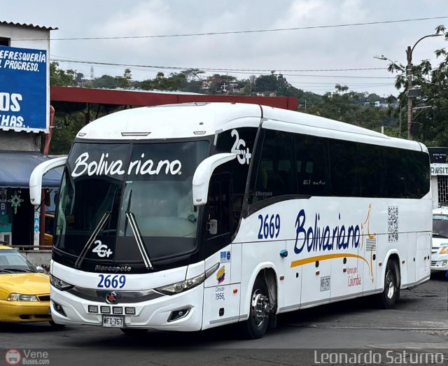 Expreso Bolivariano 2669 por Leonardo Saturno