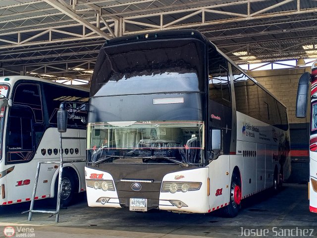 Ejecutivos Kova 031 por Josue S�nchez