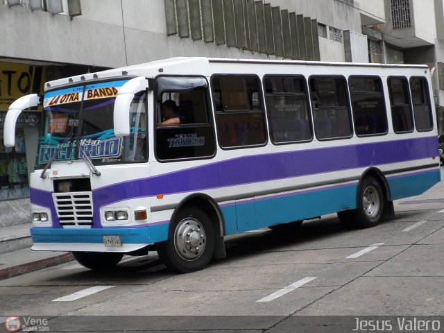 ME - L�nea La Otra Banda 35 por Jes�s Valero