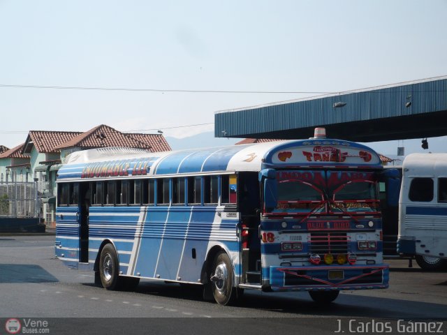 Transporte Ta�es 18 por J. Carlos G�mez