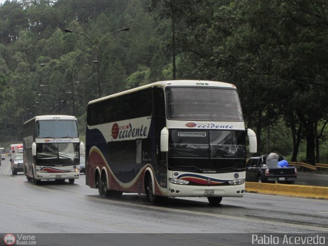 Expresos Occidente 180 por Pablo Acevedo