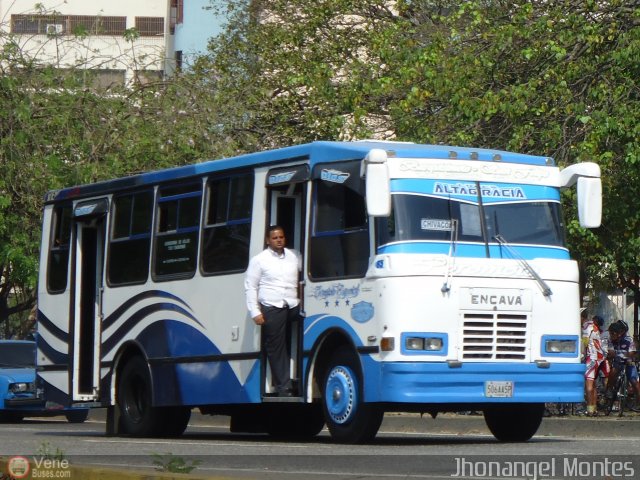 L�nea Altagracia 85 por Jhonangel Montes