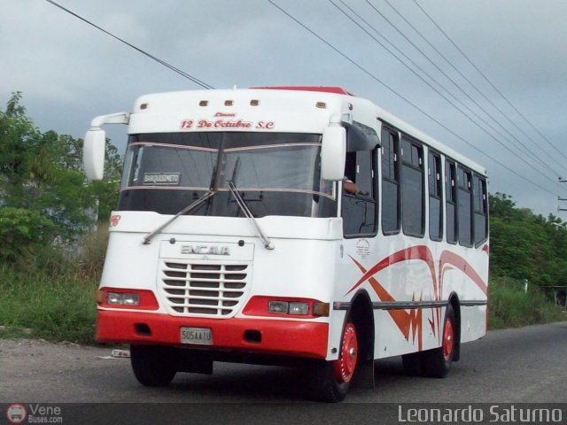 L�nea 12 de Octubre 056 por Leonardo Saturno