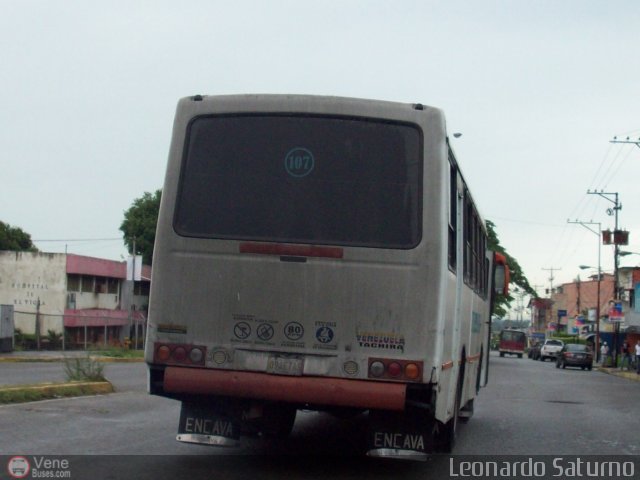 Expresos J�uregui 107 por Leonardo Saturno