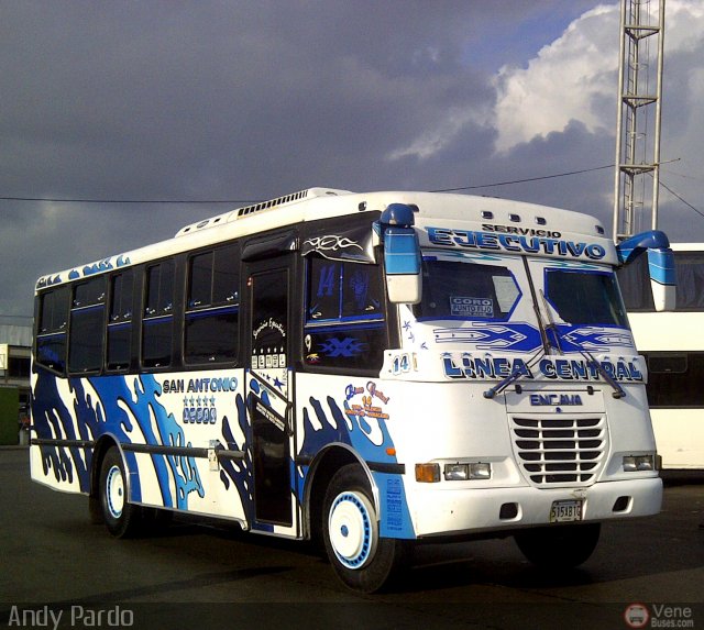 U.C. Lnea Central 014 por Andy Pardo