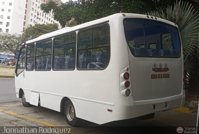 Particular o Desconocido New por Jonnathan Rodr�guez