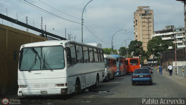 Garajes Paradas y Terminales Caracas por Pablo Acevedo
