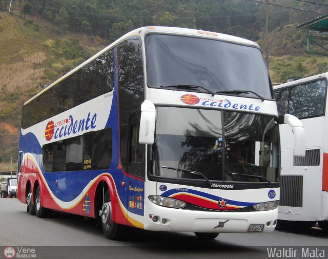 Expresos Occidente 182 por Waldir Mata