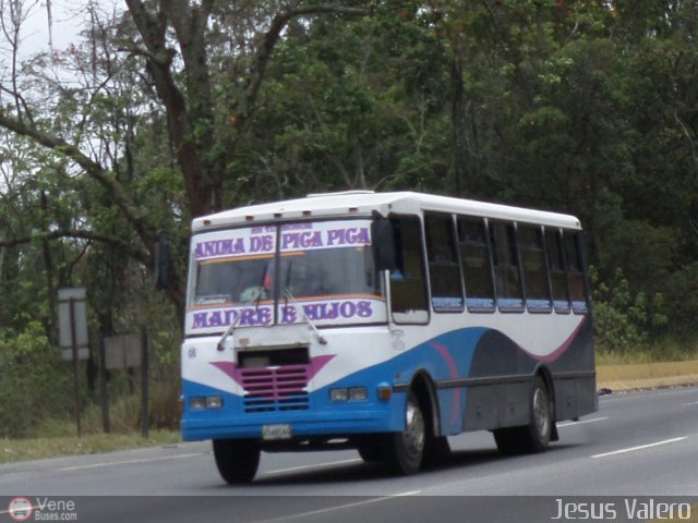 A.C. de Transporte N�mero Uno R.L. 008 por Jes�s Valero