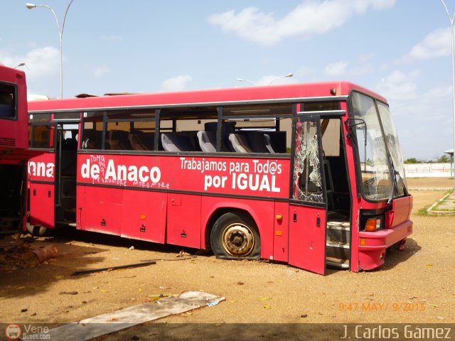 En Chiveras Abandonados Recuperaci�n Anaco por J. Carlos G�mez
