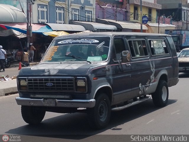 Particular o Desconocido 25 por Sebasti�n Mercado