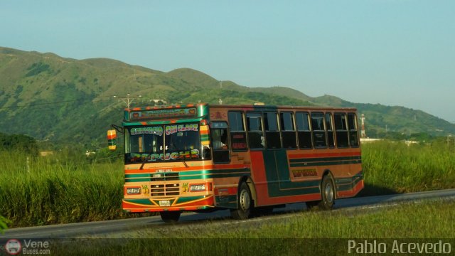 Transporte El Esfuerzo 31 por Pablo Acevedo