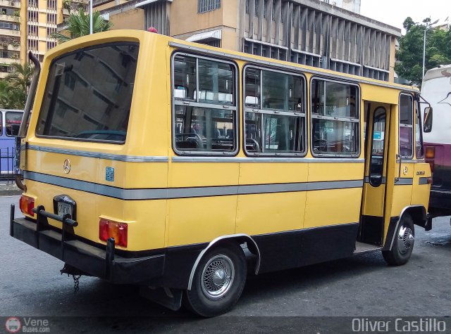 DC - A.C. L�nea Cultura 182 por Oliver Castillo