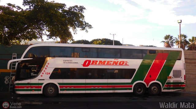 Expreso Internacional Orme�o 0124 por Waldir Mata