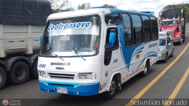 Particular o Desconocido 2302 por Sebasti�n Mercado