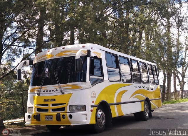 U.C. Catia - El Junquito 090 por Jes�s Valero