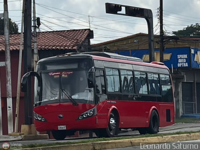 Expresos J�uregui 152 por Leonardo Saturno