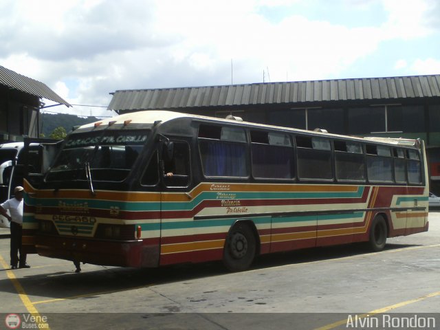 Cooperativa Canaima 23 por Alvin Rond�n