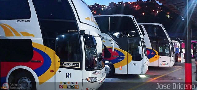Garajes Paradas y Terminales Caracas por Jos Briceo
