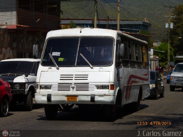 MI - Lnea Terepaima 965 por J. Carlos Gmez