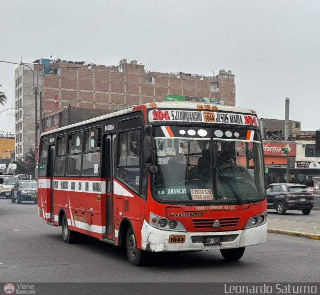E.T. y Servicios 104 S.A.C. 703 por Leonardo Saturno