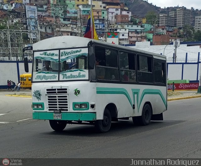 DC - S.C. Plaza Espa�a - El Valle - Coche 087 por Jonnathan Rodr�guez
