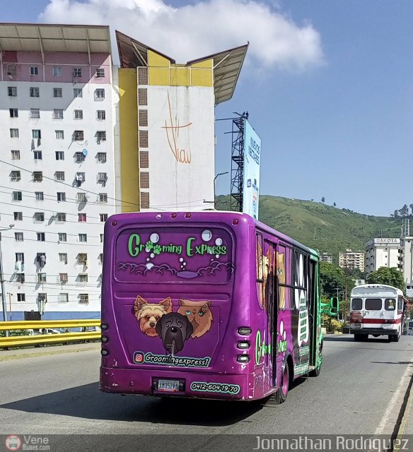 Particular o Desconocido 0018 por Jonnathan Rodr�guez