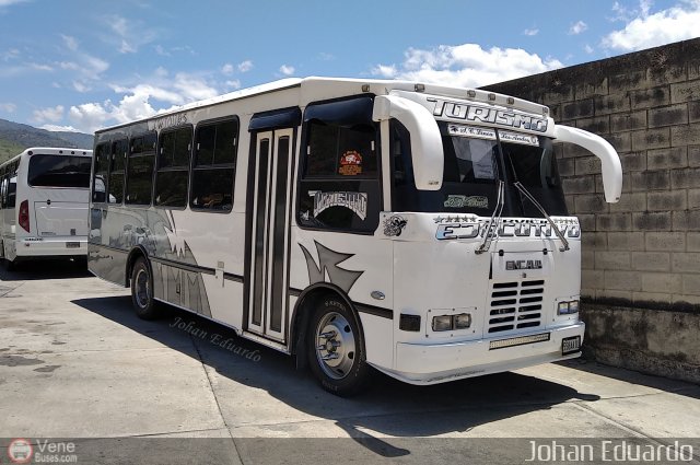 L�nea Los Andes S.C. 010 por Johan Albornoz