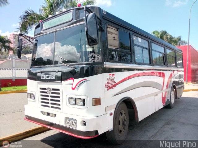 U.C. Catia - El Junquito 019 por Miguel Pino