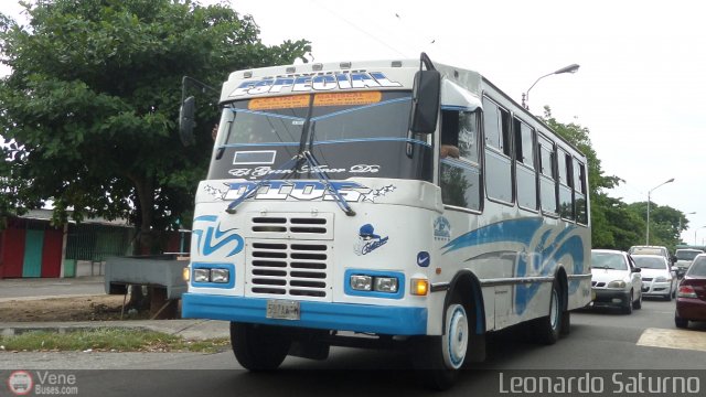 A.C. L�nea Mariscal 27 por Leonardo Saturno