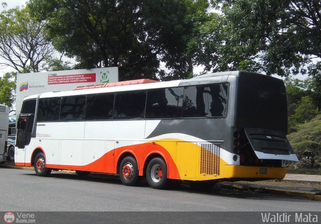 Expresos La Guayanesa 056 por Waldir Mata